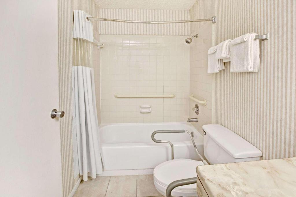 Knights Inn South Houston Tx Экстерьер фото